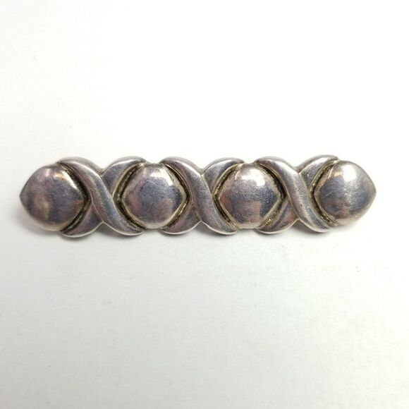 Vintage Sterling Silver X's and O's Design Bar Brooch, Puffy Design Lapel Pin - Picture 1 of 5